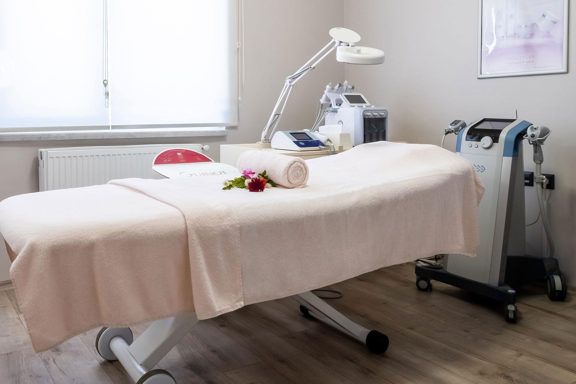 Grenada Life Personal Training Beauty Güzellik Salonu - 2. Fotoğraf