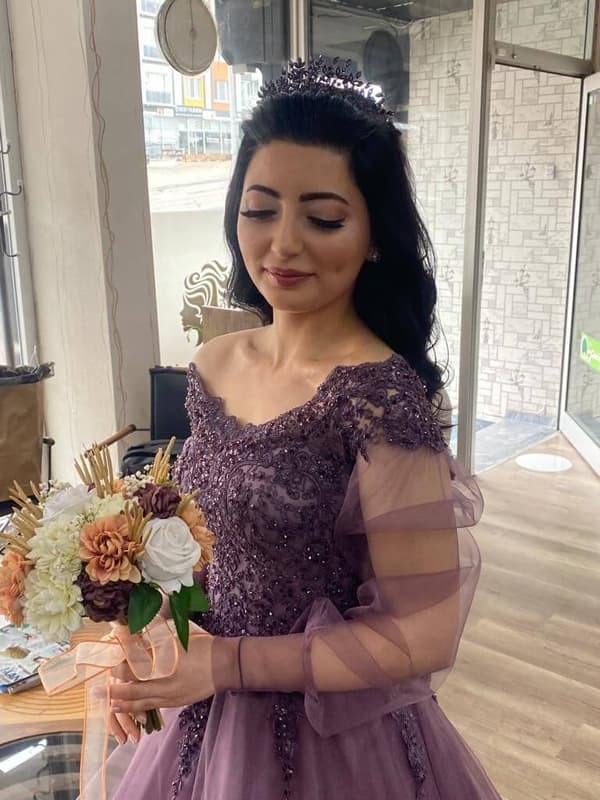 Sıla Zengin Güzellik Salonu - 156. Fotoğraf Sıla Zengin Güzellik Salonu - 156. Fotoğraf