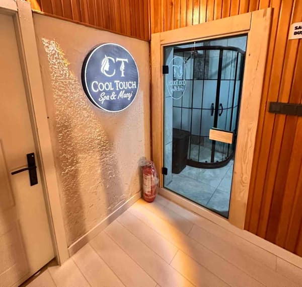 Cool Touch Beauty - 5. Fotoğraf Cool Touch Beauty - 5. Fotoğraf